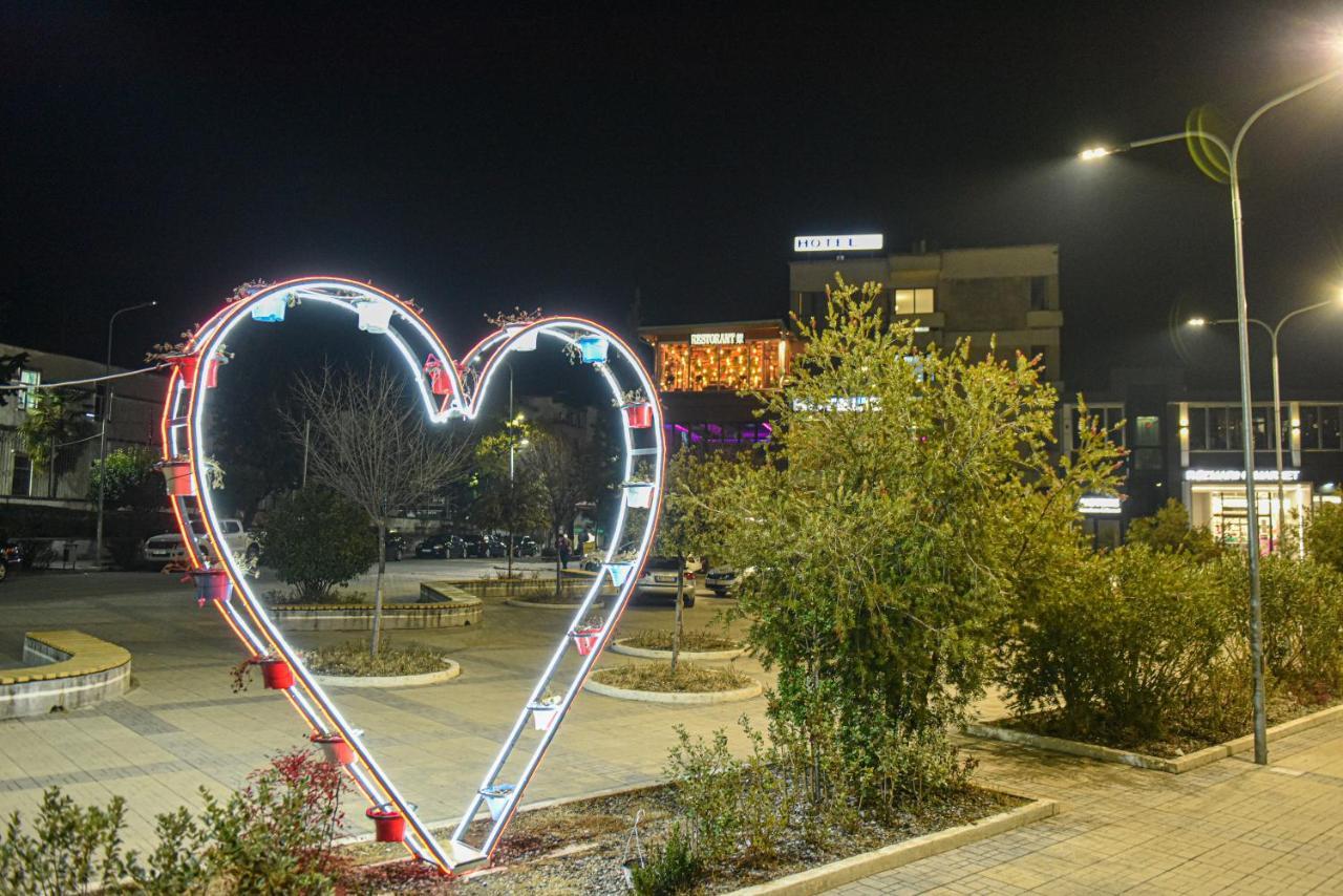 Tomorri Hotel 3*
